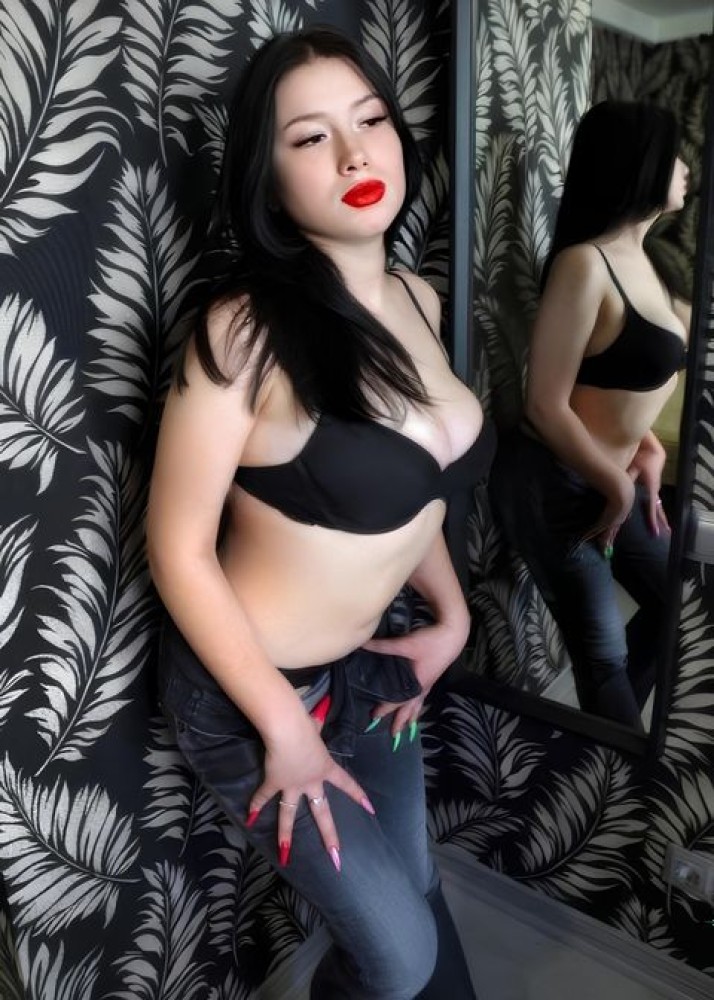 Индивидуалка Карина фото № 2 в городе Саяногорск